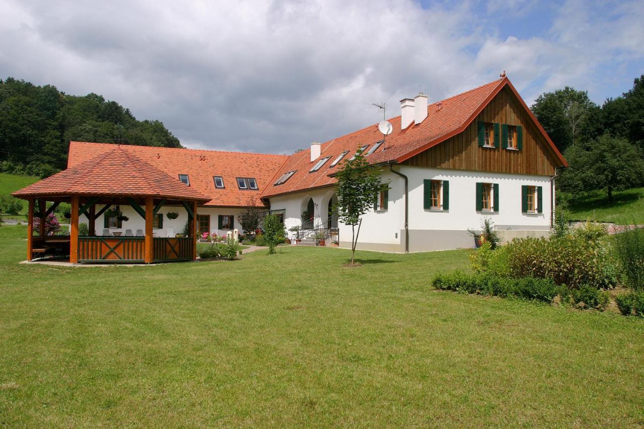 Kuerbishof Gartner Villa Fehring Dış mekan fotoğraf